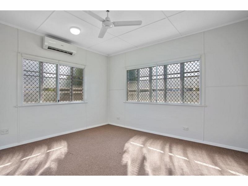 125 Main Street, Park Avenue QLD 4701